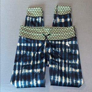JoyLab Blue and Green tie dye Leggings (not elastic Waistband!)
